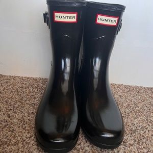 Hunter Original Refined Short Gloss black rain bad weather boots size 7 women’s